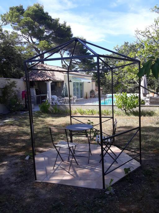 Villa Le Bosquet En Luberon. Ménerbes Exteriör bild